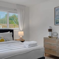 Seacrest Bungalow - Cozy, Family, Beach @ 10 min