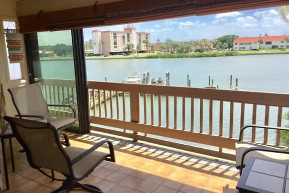Blue Haven Resort | Bay View, Heated Pool, Fishing - Image 1