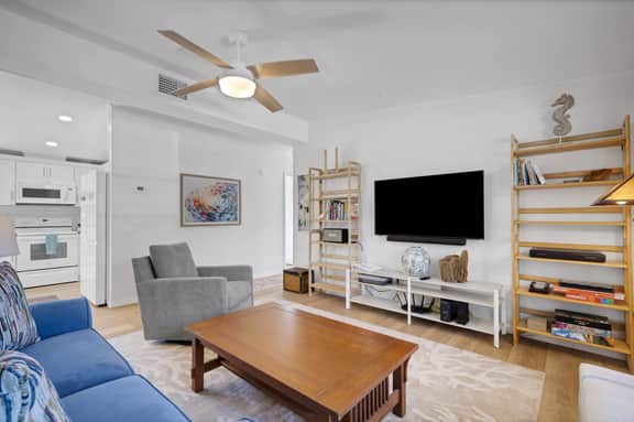 Anclote Cottage, A Cozy Tarpon Springs Retreat - Image 2