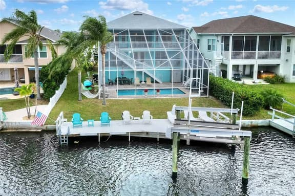 Dockside Nook